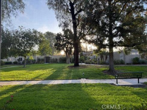 805  Ronda Mendoza  B , Laguna Woods, CA