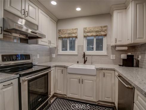 805  Ronda Mendoza  B , Laguna Woods, CA