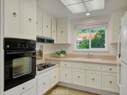 784  Via Los Altos  B , Laguna Woods, CA