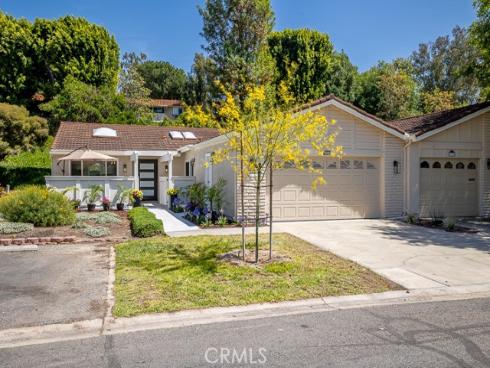 3325  Via Carrizo - Unit A  , Laguna Woods, CA