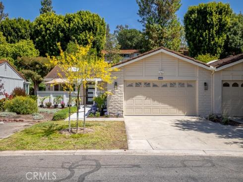 3325  Via Carrizo - Unit A  , Laguna Woods, CA