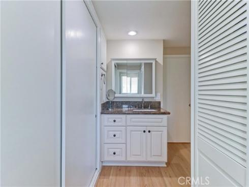 2045 Via Mariposa E Q , Laguna Woods, CA
