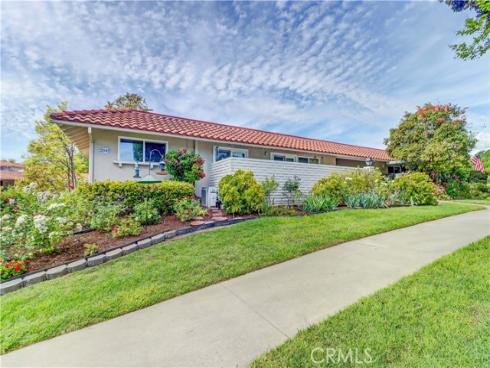 2045  Via Mariposa E  Q , Laguna Woods, CA