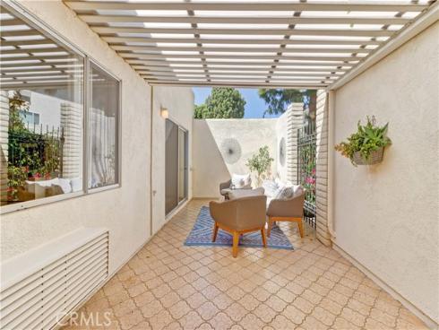 2306  Via Puerta  A , Laguna Woods, CA