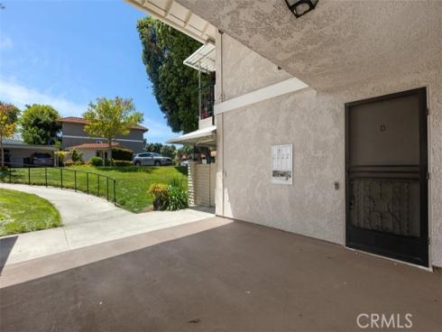 2182  Via Puerta  D , Laguna Woods, CA