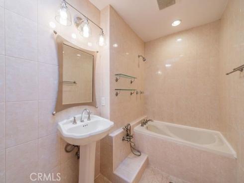 3062  Via Serena  D , Laguna Woods, CA