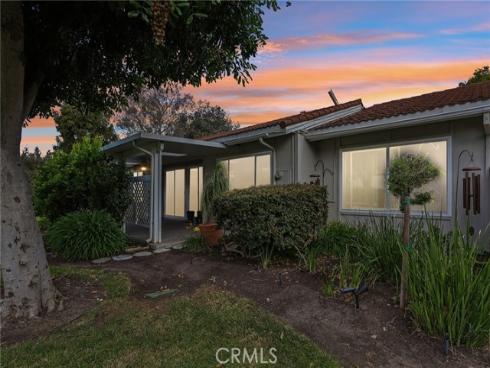 3294  San Amadeo  B , Laguna Woods, CA