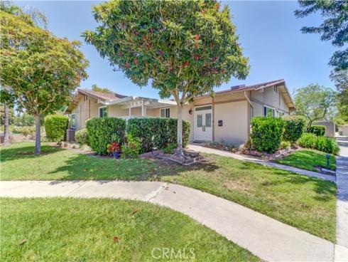 703  Avenida Sevilla  D , Laguna Woods, CA