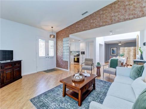 252 Calle Aragon B , Laguna Woods, CA