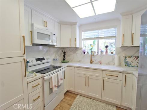 379 Avenida Castilla Unit #b , Laguna Woods, CA