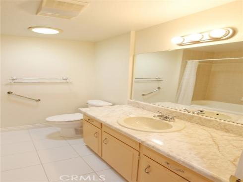 515 Calle Aragon Unit B , Laguna Woods, CA