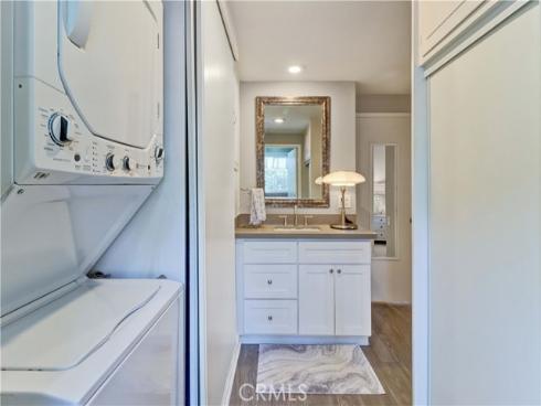 670 Via Mendoza B , Laguna Woods, CA
