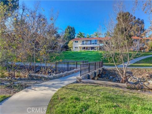 670 Via Mendoza B , Laguna Woods, CA