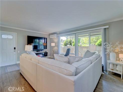 670 Via Mendoza B , Laguna Woods, CA