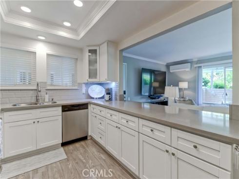 670 Via Mendoza B , Laguna Woods, CA