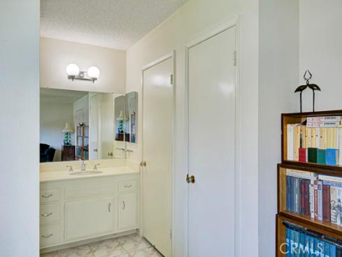 2320 Via Puerta, #b , Laguna Woods, CA