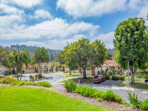 3280 San Amadeo A , Laguna Woods, CA