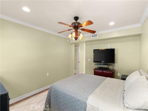 1 Via Castilla F , Laguna Woods, CA