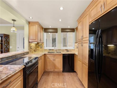 1 Via Castilla F , Laguna Woods, CA