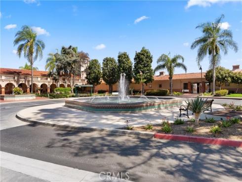1 Via Castilla F , Laguna Woods, CA