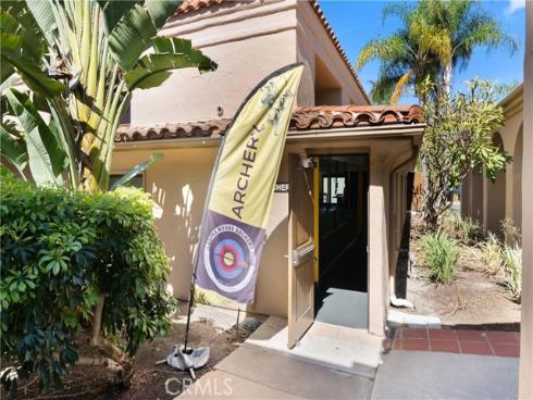 1 Via Castilla F , Laguna Woods, CA