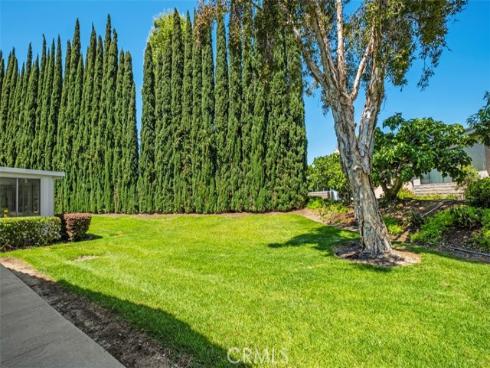5149 Miembro , Laguna Woods, CA