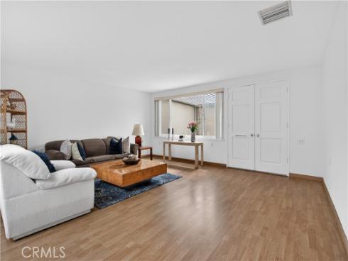 160 Avenida Majorca C , Laguna Woods, CA