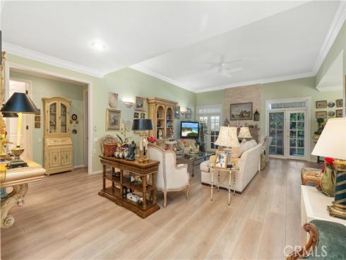 5587 Via Dicha B , Laguna Woods, CA