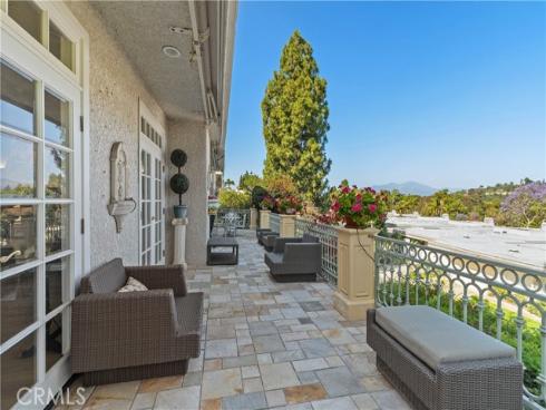 5587 Via Dicha B , Laguna Woods, CA