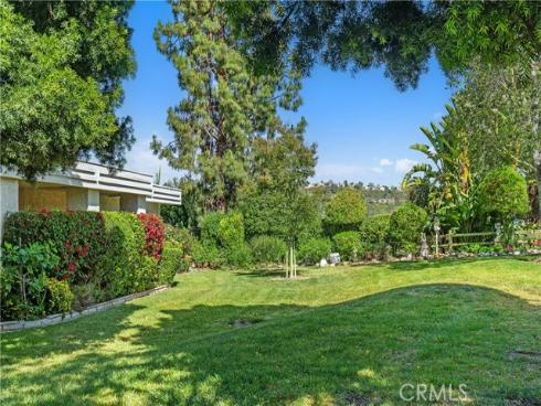 5587 Via Dicha B , Laguna Woods, CA