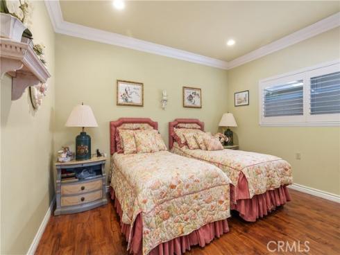 5587 Via Dicha B , Laguna Woods, CA