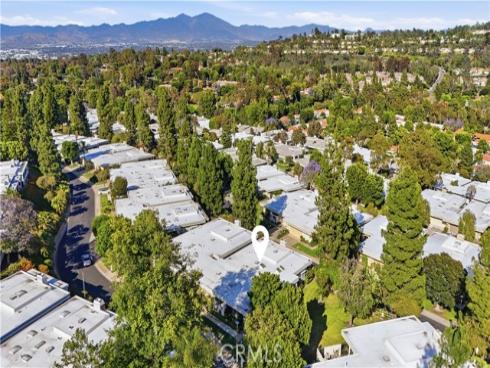 5587 Via Dicha B , Laguna Woods, CA