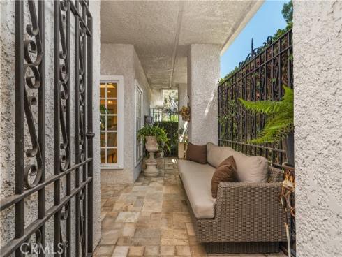 5587 Via Dicha B , Laguna Woods, CA