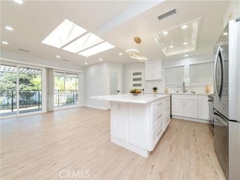 2112 Via Puerta N , Laguna Woods, CA