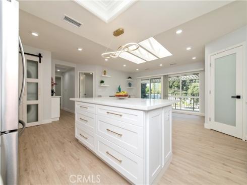 2112 Via Puerta N , Laguna Woods, CA