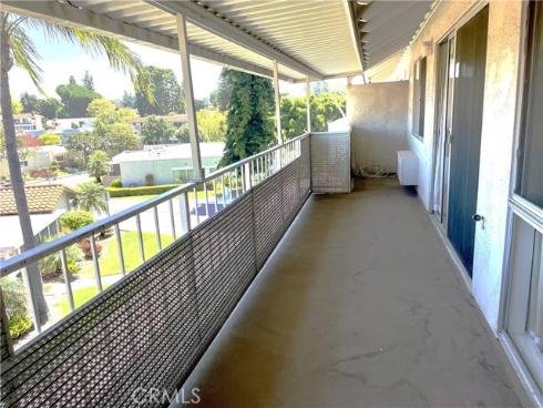 2288 Via Puerta P , Laguna Woods, CA