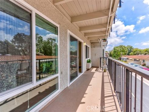 3300 Via Carrizo D , Laguna Woods, CA