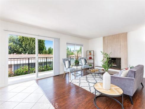 3300 Via Carrizo D , Laguna Woods, CA