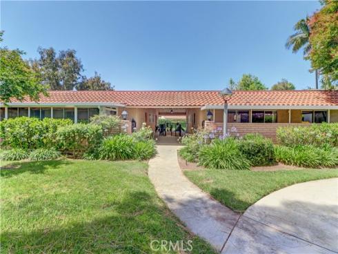 3021 Via Buena Vista O , Laguna Woods, CA