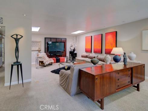 315  Ave Castilla  C , Laguna Woods, CA