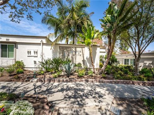 489  Calle Cadiz  D , Laguna Woods, CA
