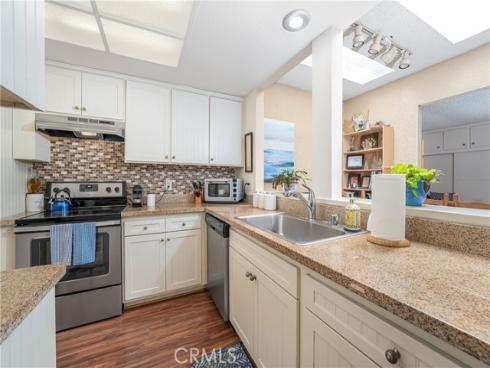 489  Calle Cadiz  D , Laguna Woods, CA