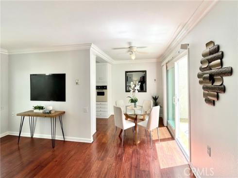 2252  Via Puerta  B , Laguna Woods, CA