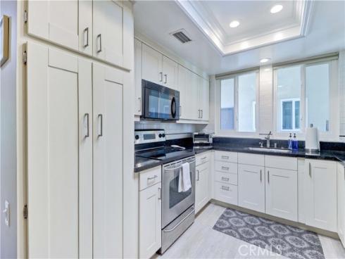 56  Calle Cadiz  S , Laguna Woods, CA