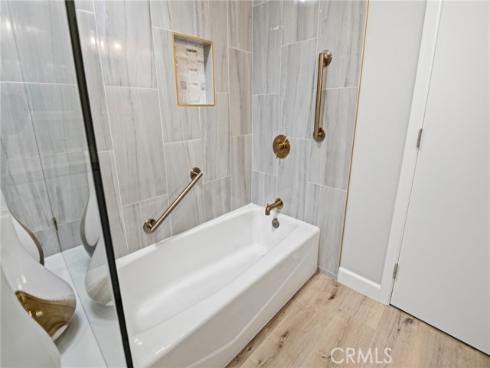 5242  Despacio  , Laguna Woods, CA