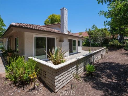 5242  Despacio  , Laguna Woods, CA
