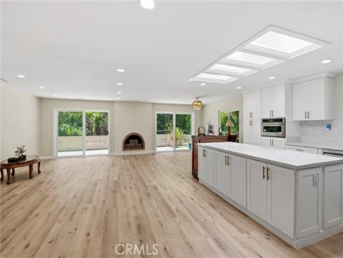 5242  Despacio  , Laguna Woods, CA
