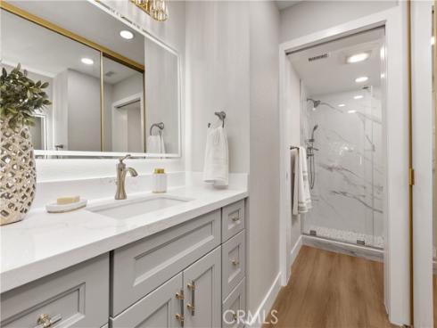 4025  Calle Sonora Este  3E , Laguna Woods, CA