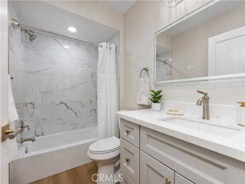 4025  Calle Sonora Este  3E , Laguna Woods, CA