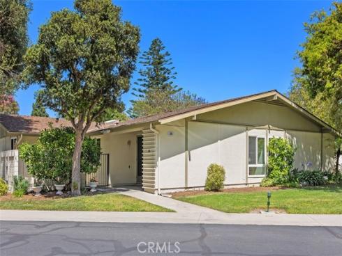 30 Calle Aragon A , Laguna Woods, CA